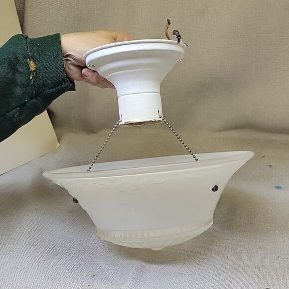 Vintage CEILING LIGHT LAMP SHADE GLOBE 3 Hole BEAD BALL 3 CHAIN- white - Picture 2 of 12